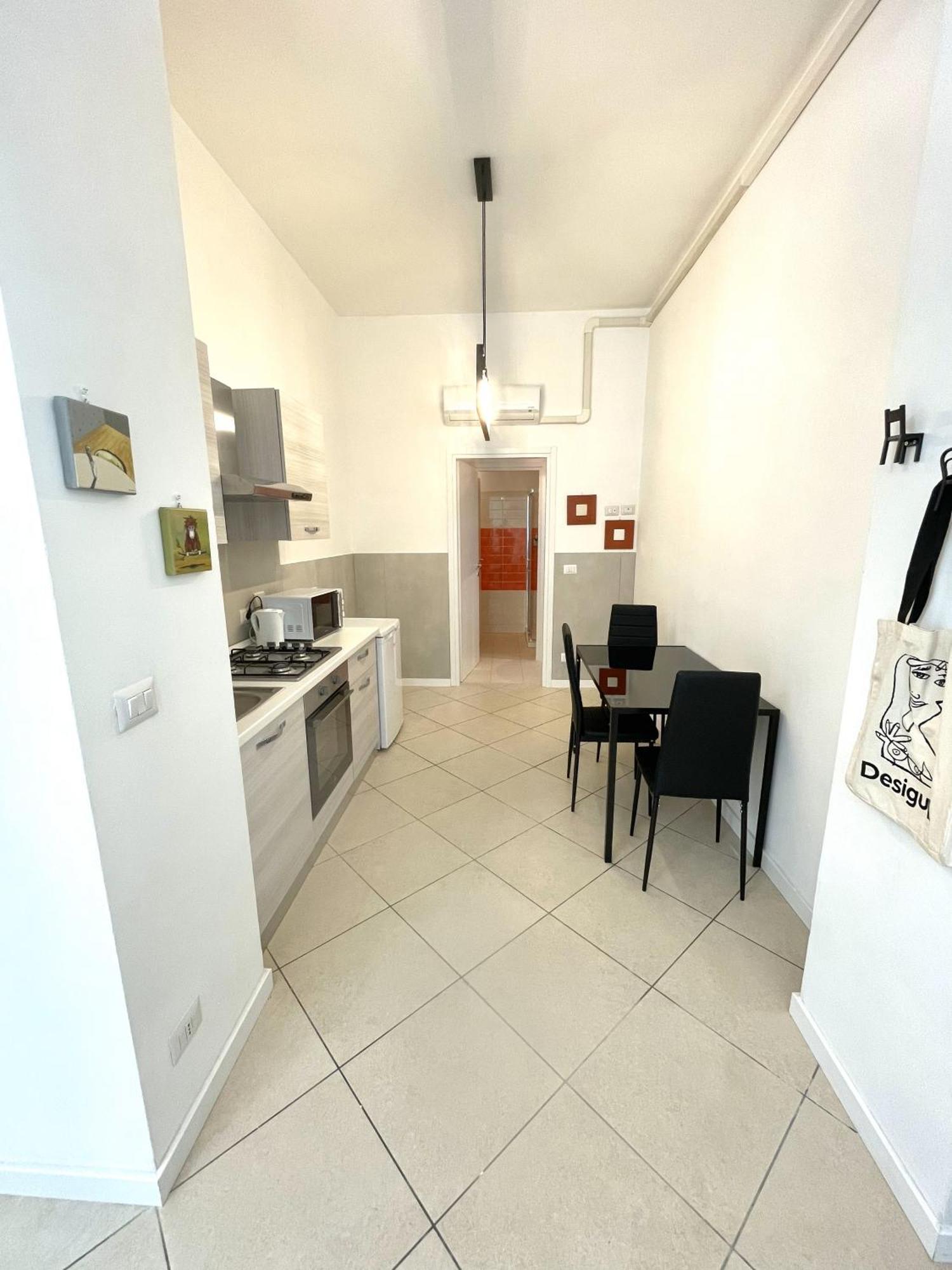 Toret Vanchiglia Studio Apartment Turin Ngoại thất bức ảnh
