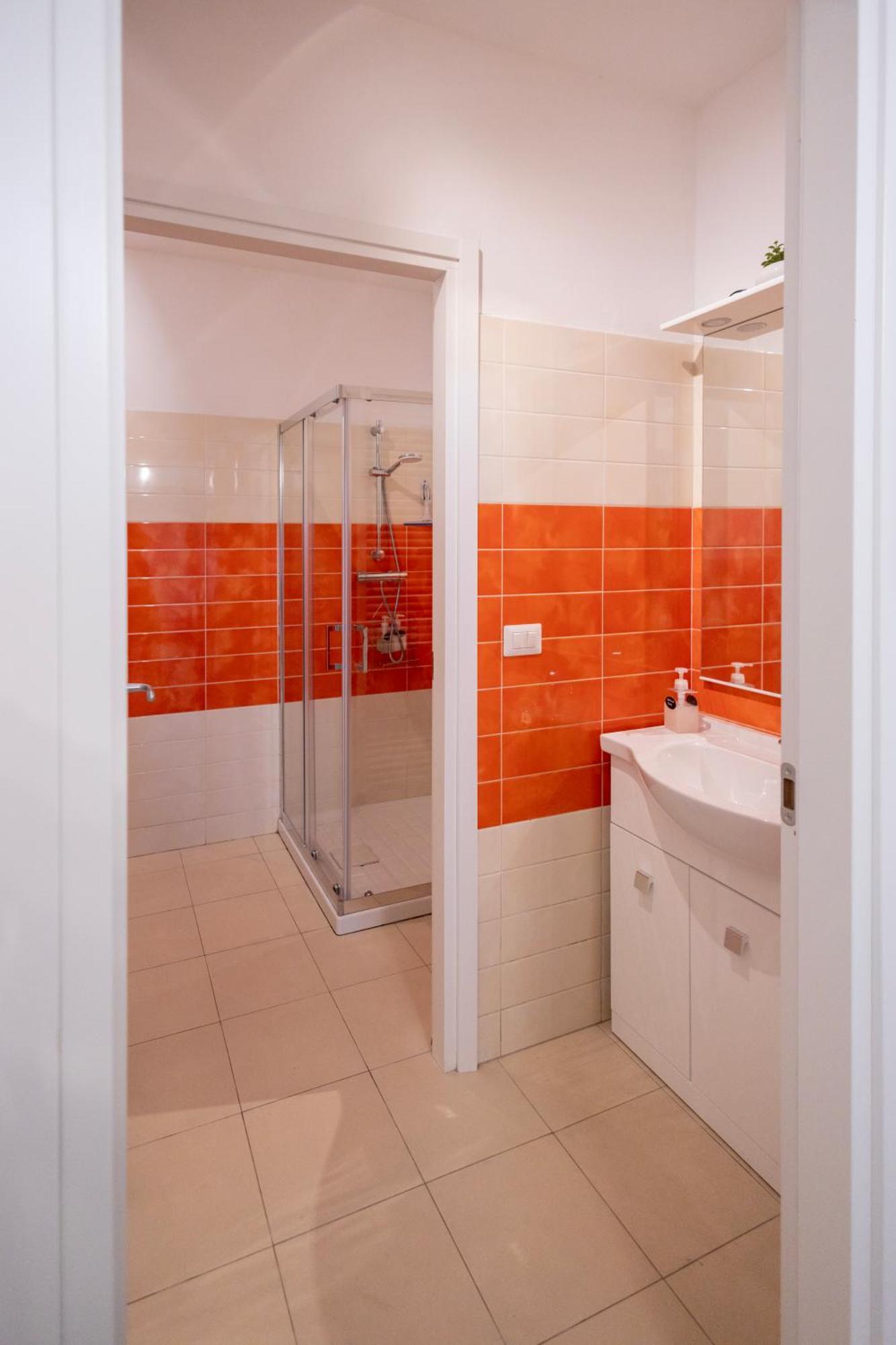 Toret Vanchiglia Studio Apartment Turin Ngoại thất bức ảnh