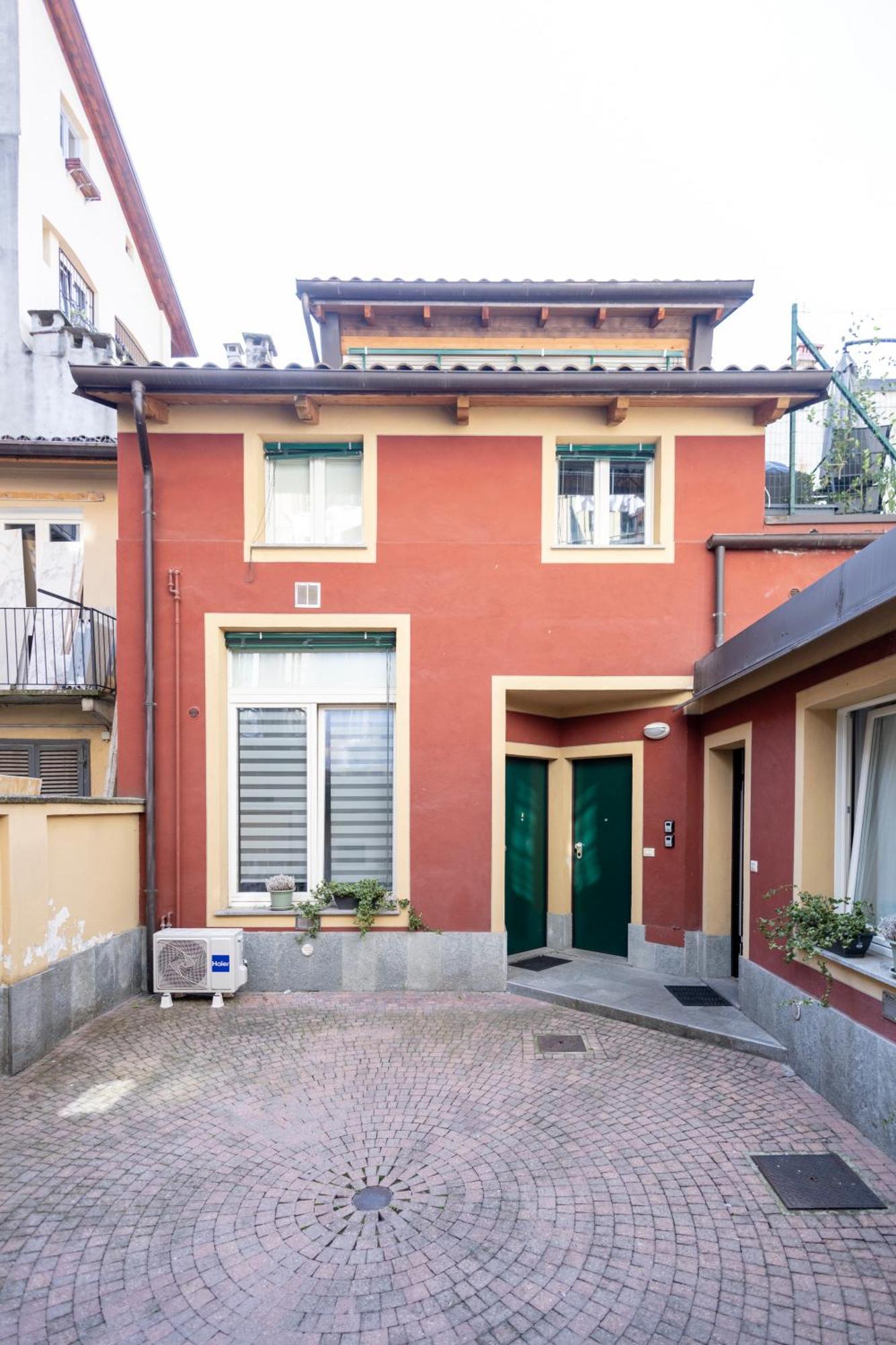 Toret Vanchiglia Studio Apartment Turin Ngoại thất bức ảnh